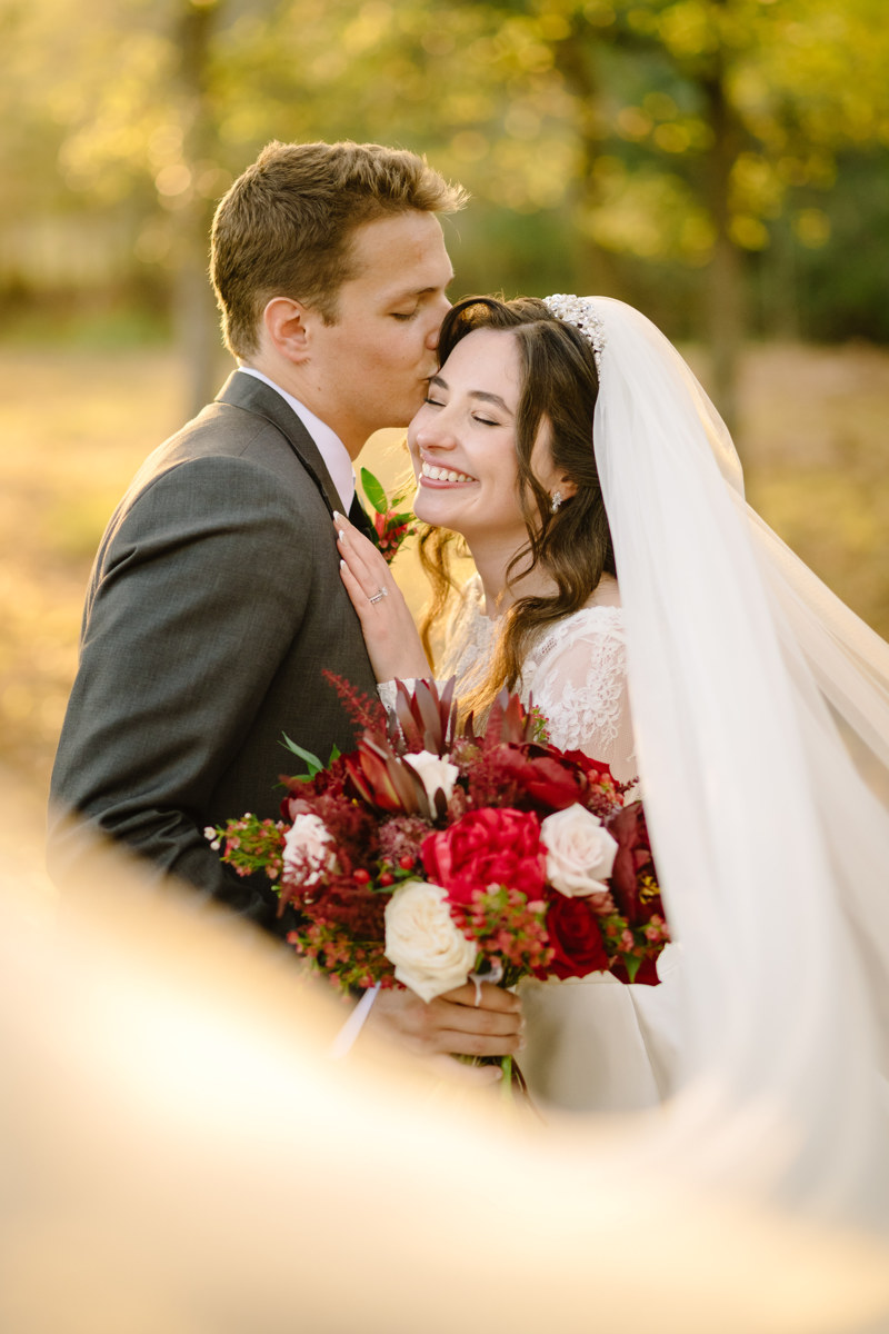 Micro wedding in Brenham texas true to color documentary houston wedding photographer