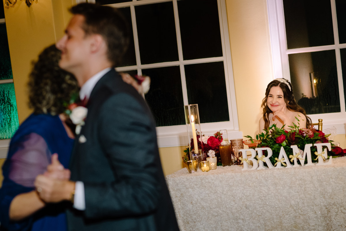Micro wedding in Brenham texas true to color documentary houston wedding photographer