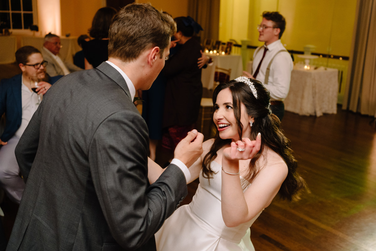 Micro wedding in Brenham texas true to color documentary houston wedding photographer