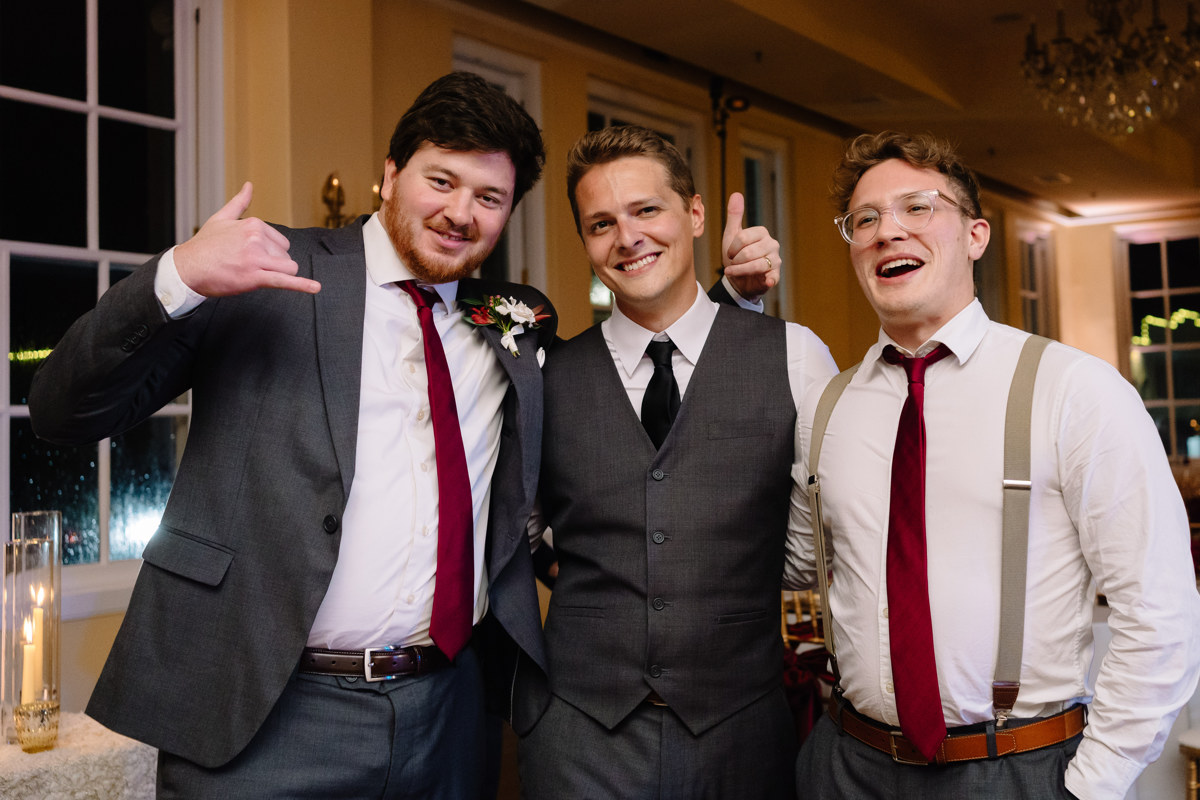 Micro wedding in Brenham texas true to color documentary houston wedding photographer