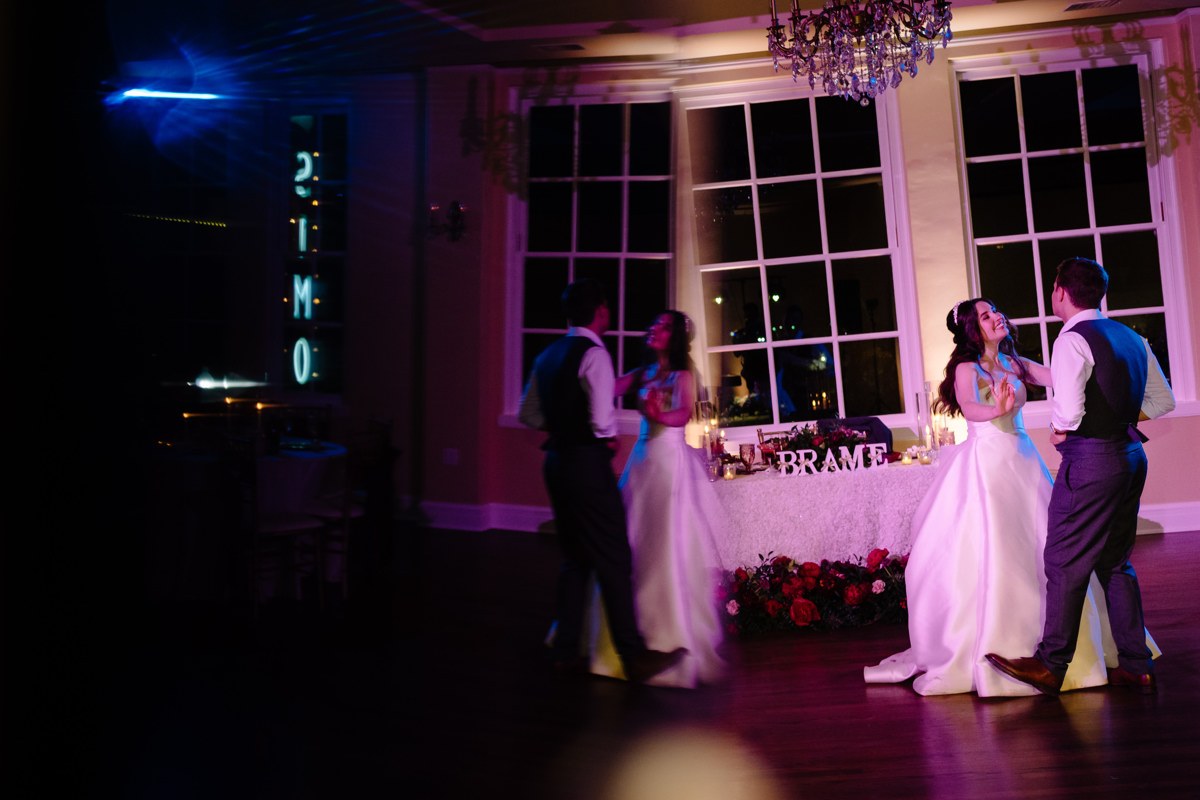 Micro wedding in Brenham texas true to color documentary houston wedding photographer