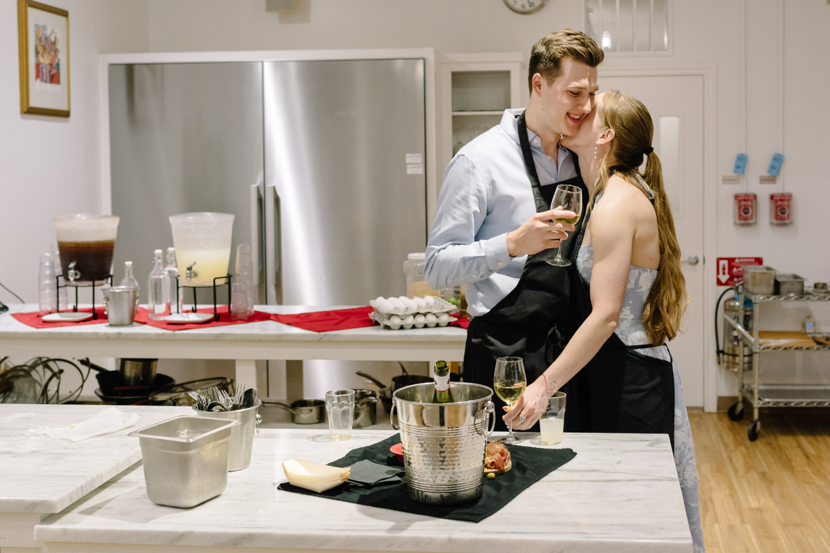 Unique proposal location houston at urban chef cooking classe houston engagement photographer