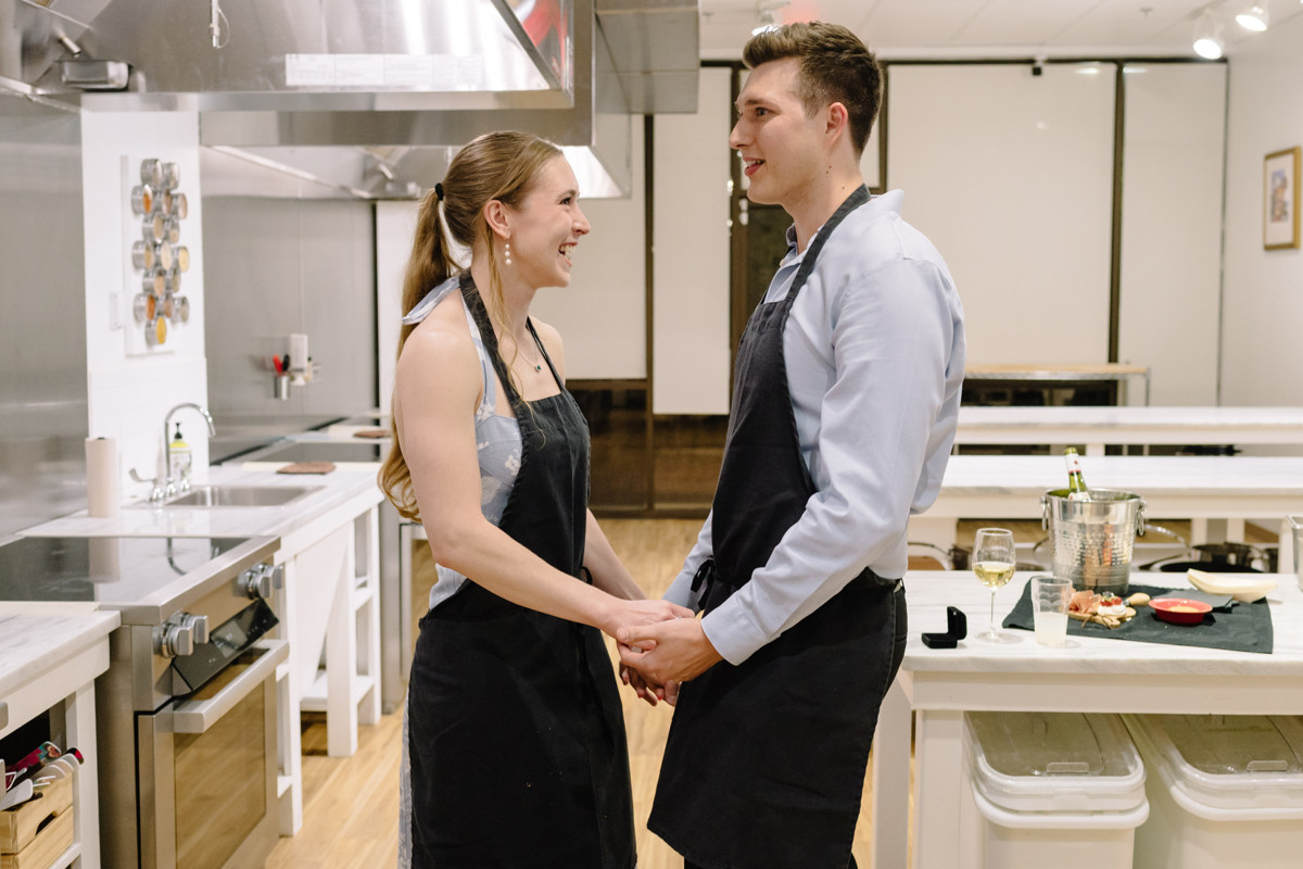 Unique proposal location houston at urban chef cooking classe houston engagement photographer